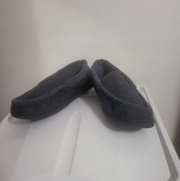 livergy Shoes New Mens Grey Slippers By Livergy Size 2 Poshmark